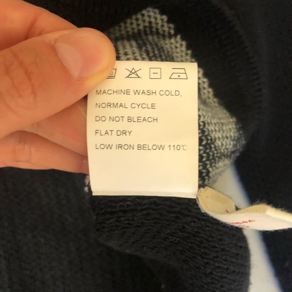 Ochirly Logo Crewneck Sweater - Picture 5 of 9